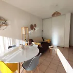 Appartamento Avec Terrasse Et Parking En Centre D'uzès