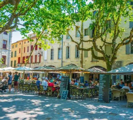 Apartmán Avec Terrasse Et Parking En Centre D'uzes Uzès