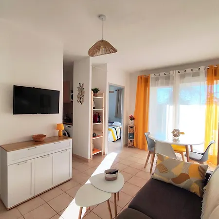 Appartamento Avec Terrasse Et Parking En Centre D'uzès Uzès