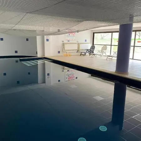 Apartmán Avec Terrasse Et Parking En Centre D'uzes *